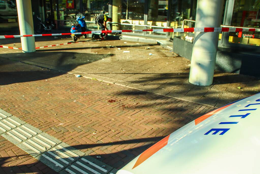 Gewonde bij steekpartij bij stadsterras