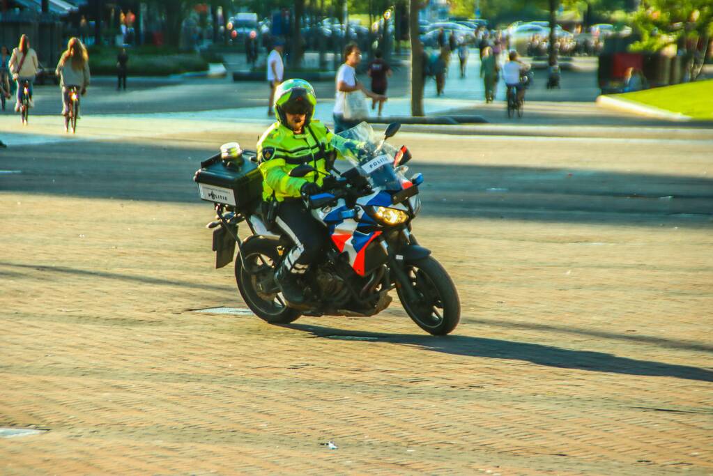 Gewonde bij steekpartij bij stadsterras