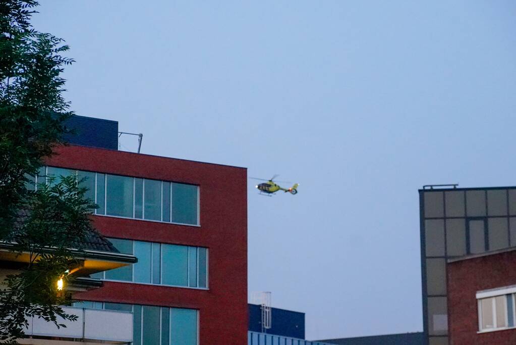 Zwaargewonde mannen in hotelkamer aangetroffen