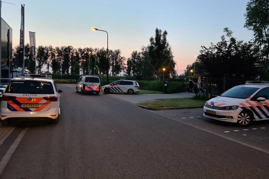 Zwaargewonde mannen in hotelkamer aangetroffen