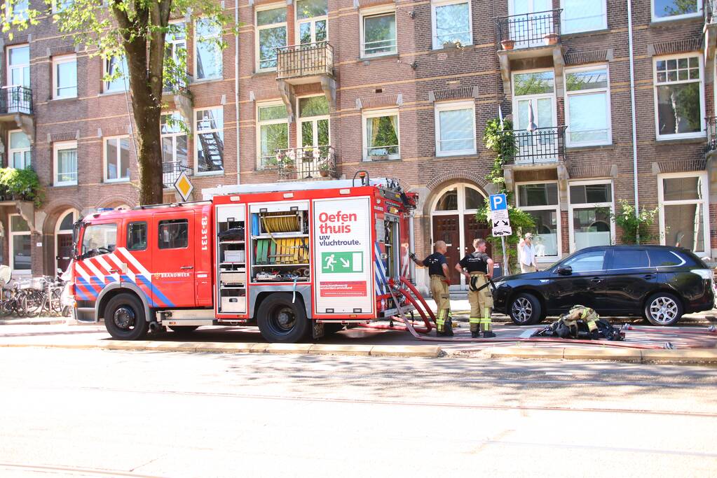 Veel rook bij brand in woning