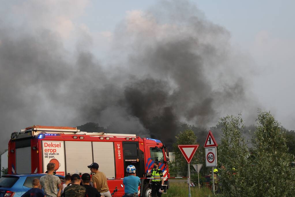 Uitslaande brand in loods waar drugsafval werd gevonden