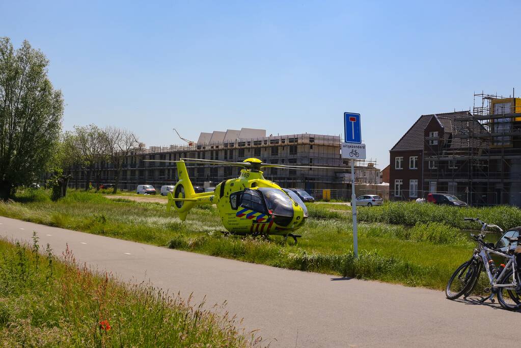 Traumahelikopter landt voor incident in Vathorst