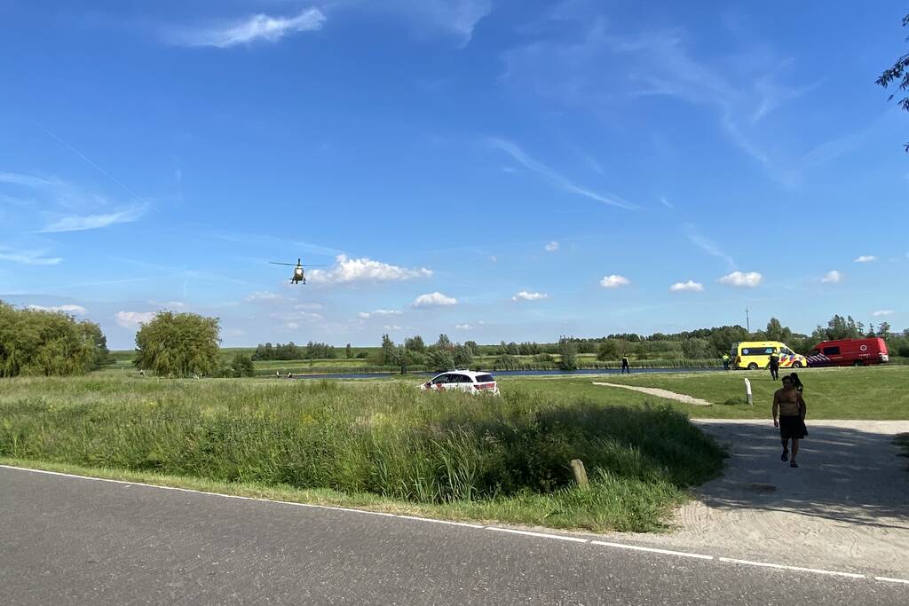 Grote zoekactie naar persoon te water