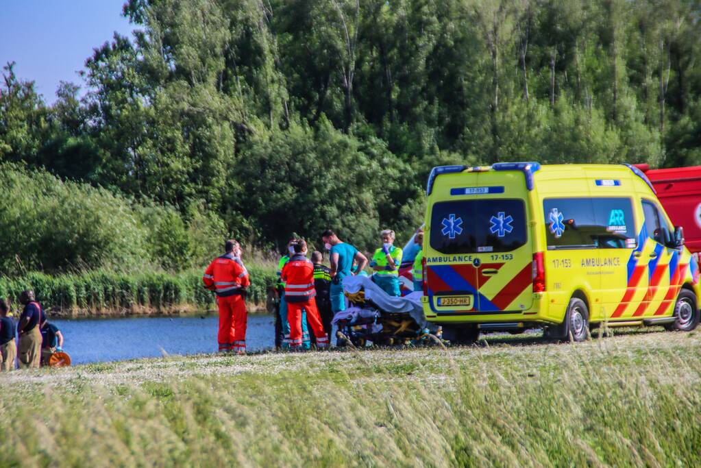 Grote zoekactie naar persoon te water
