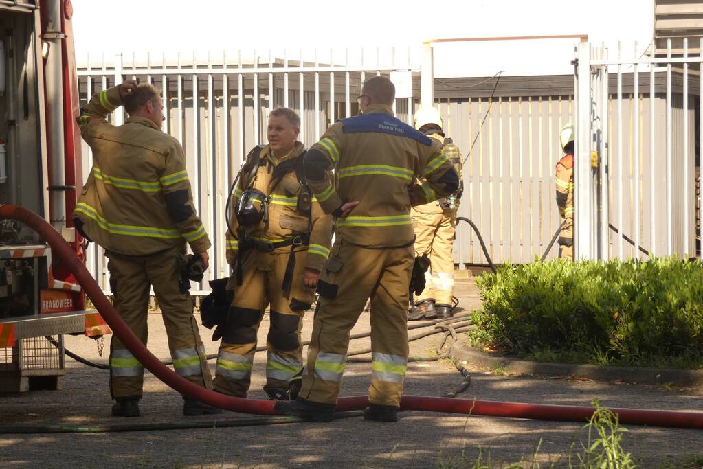 Brand in bedrijf snel onder controle