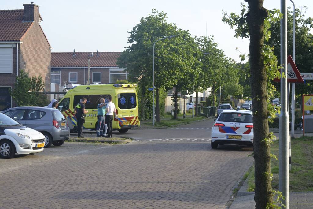 Scooterrijder gewond bij botsing met auto