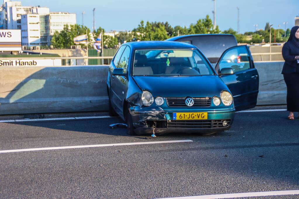 Snelweg afgesloten na ongeval