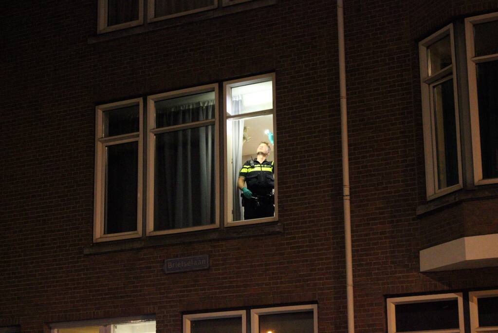 Persoon zwaargewond door incident op straat