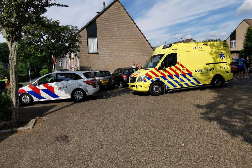 Kind aangereden door auto