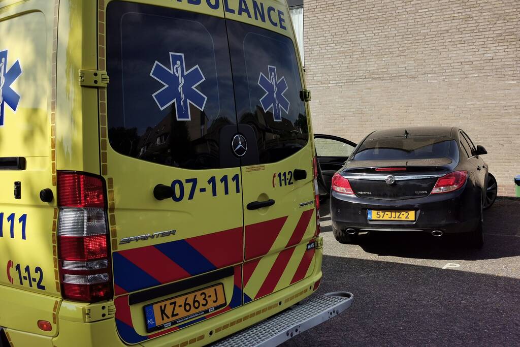 Kind aangereden door auto