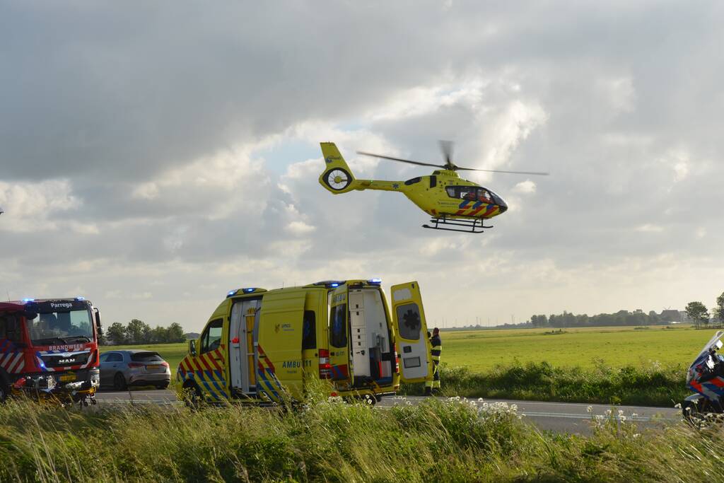 Twee gewonden na te water raken met auto