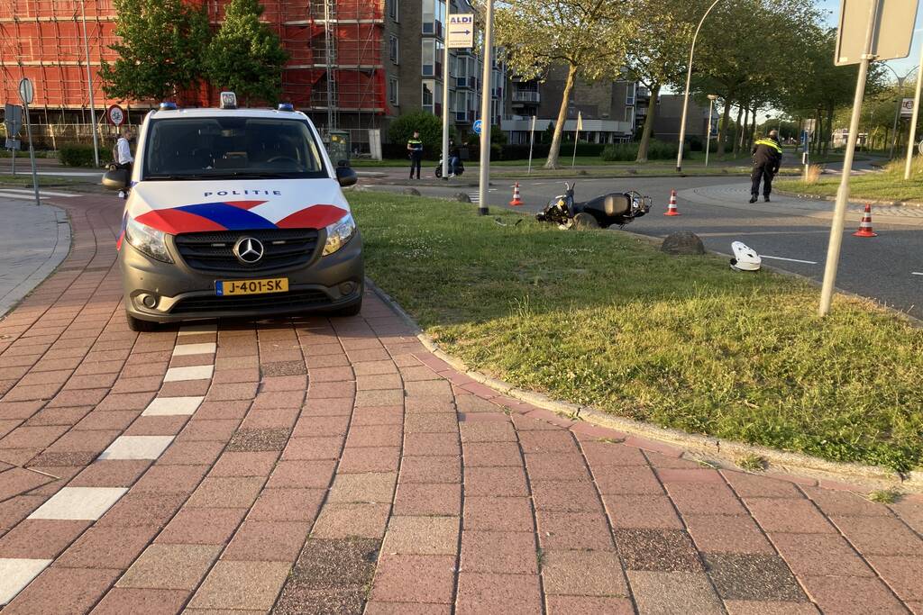 Scooterrijder gewond na valpartij