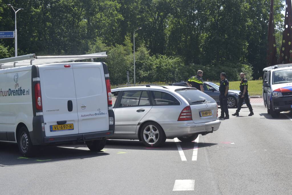 Verkeersruzie eindigt in ongeval met meerdere voertuigen