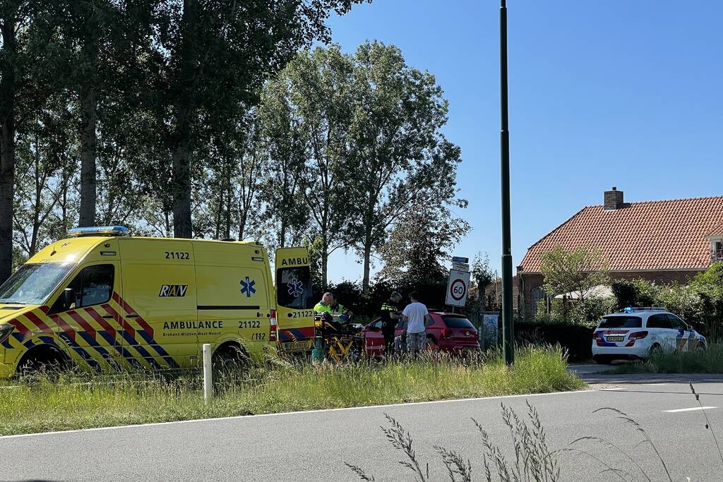 Scooterrijder gewond bij ongeval met personenauto