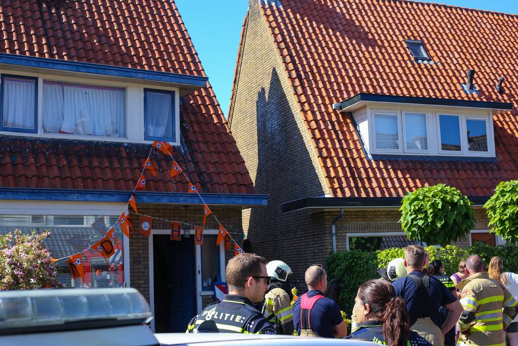 Grijze rookontwikkeling brand in woning