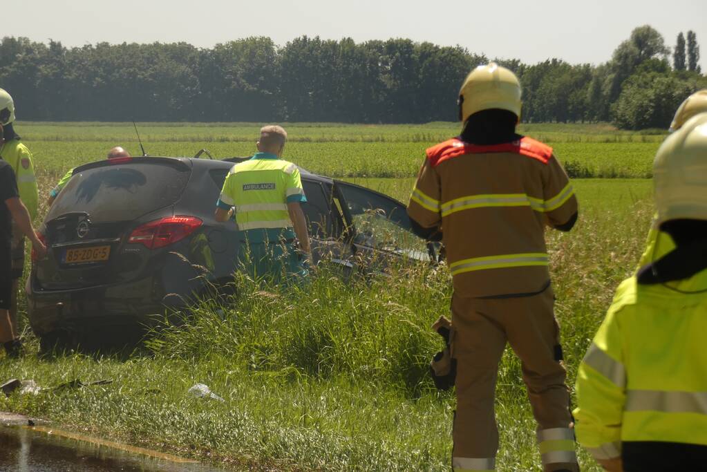 Persoon overleden bij ongeval met vrachtwagen