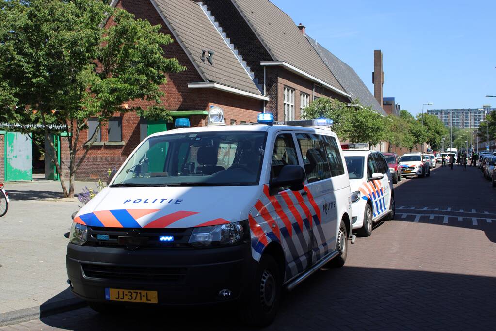 Man met verward gedrag van straat gehaald