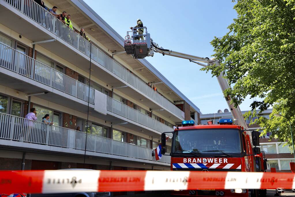 Brand op derde verdieping in flatwoning