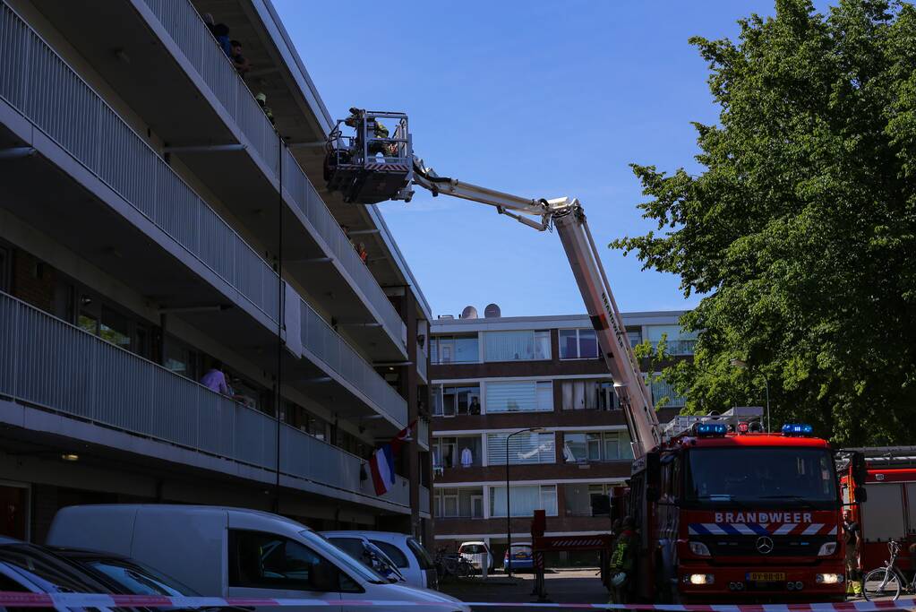 Brand op derde verdieping in flatwoning