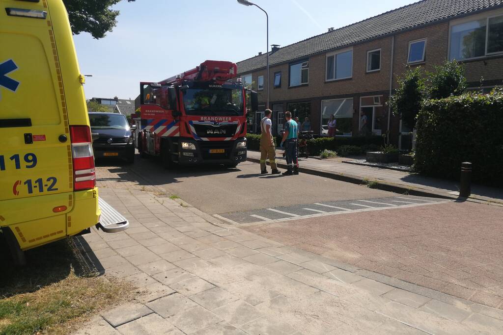 Traumahelikopter landt voor incident in woning