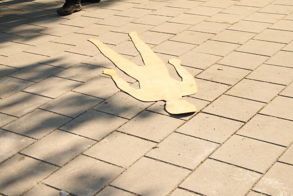 Motorrijder op de vlucht rijdt kind aan