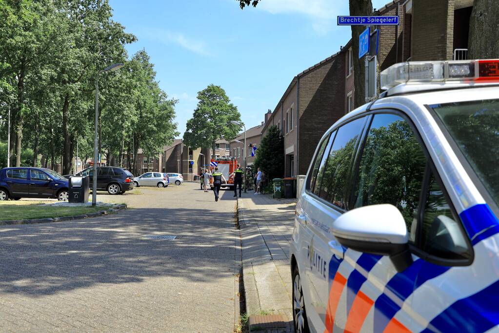 Deur woning opengeramd bij brand in woning