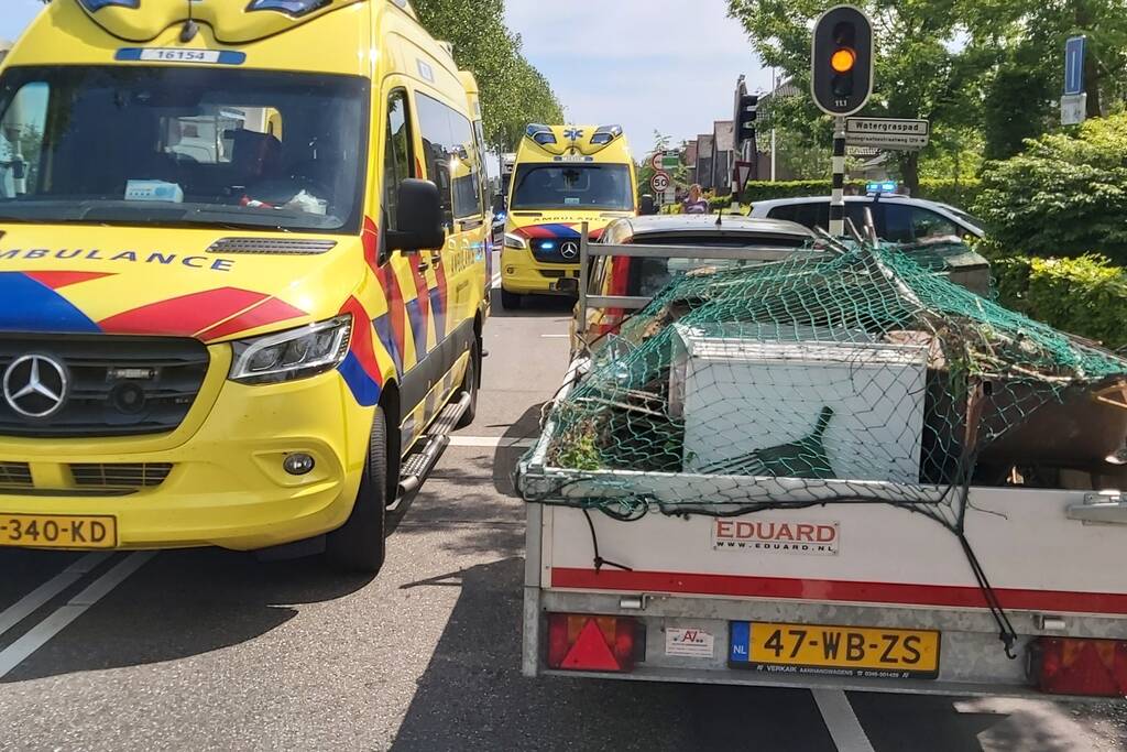 Kind op fiets aangereden door Picnic-bezorgwagen
