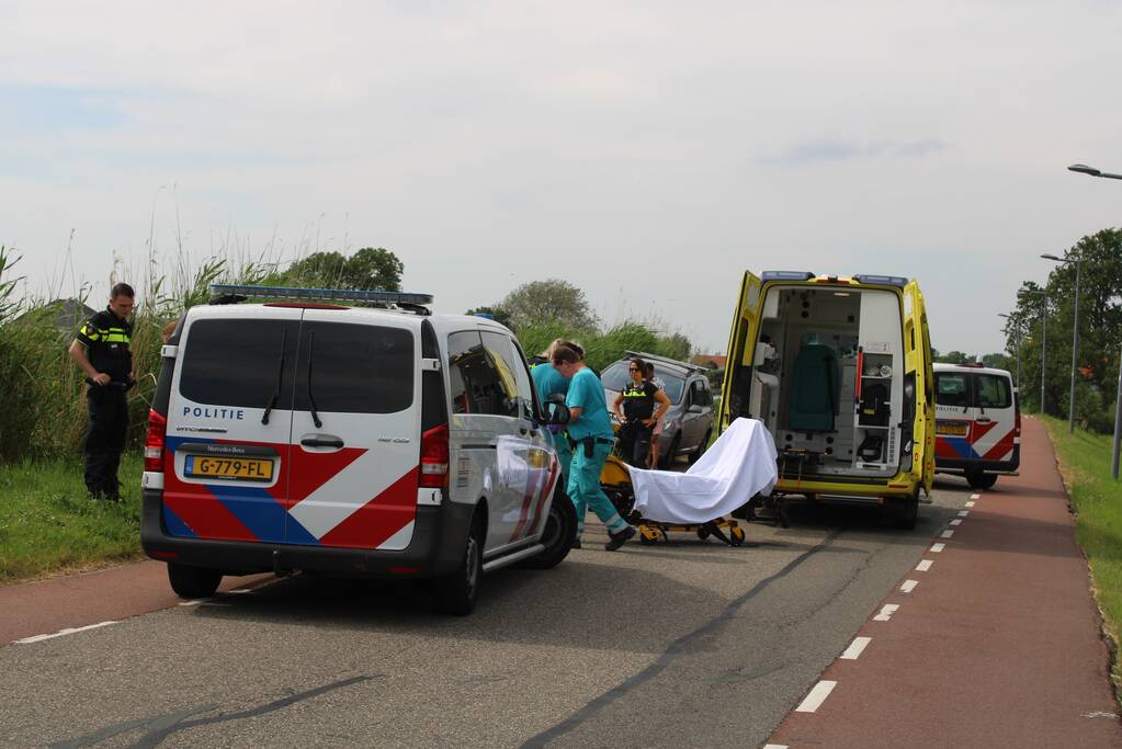 Fietser gewond door aanrijding met personenauto