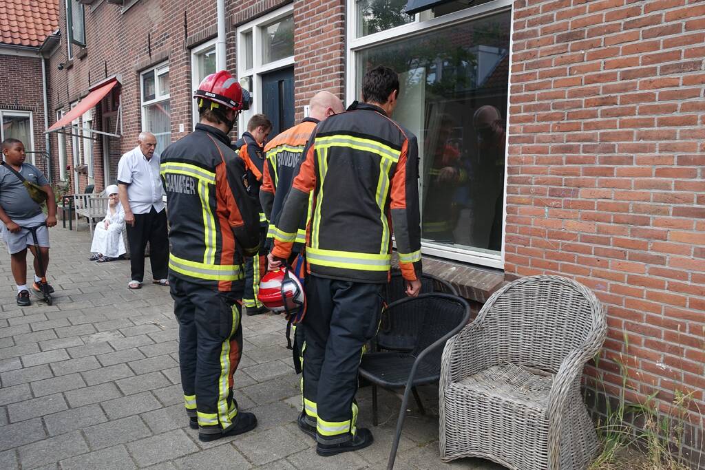 Binnenmuur van woning ingestort