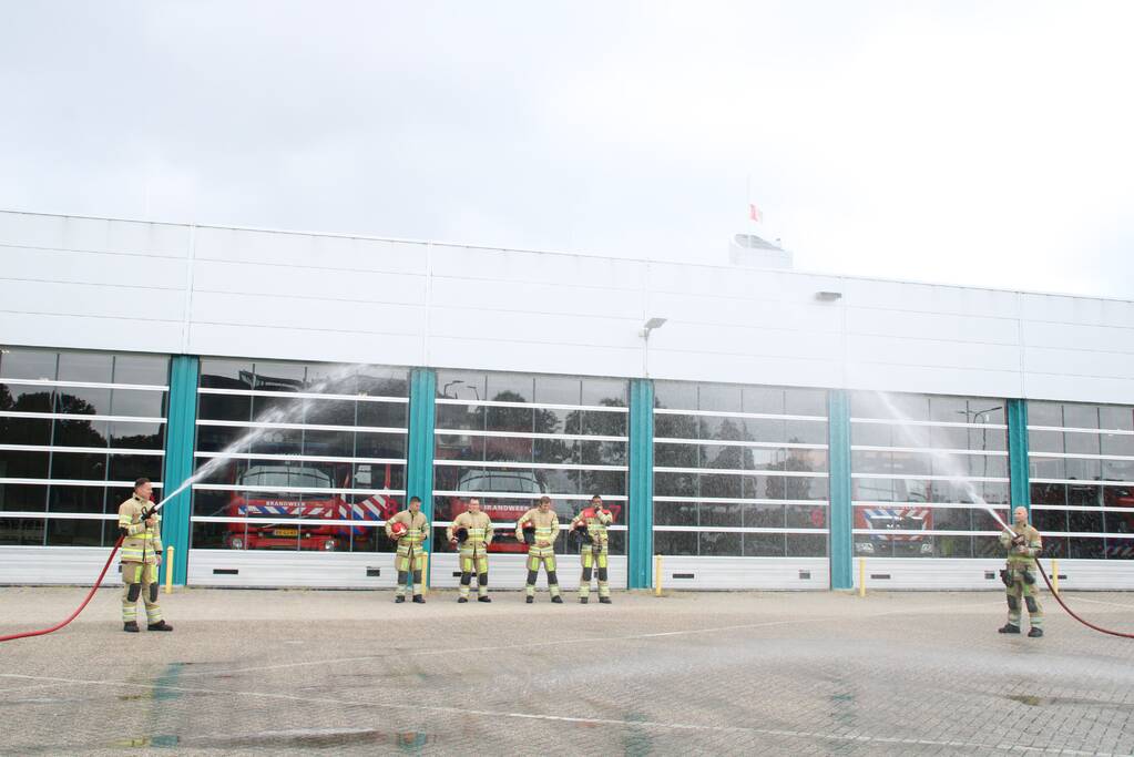 Brandweer herdenkt omgekomen brandweercollega's