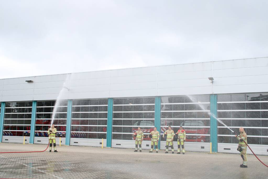 Brandweer herdenkt omgekomen brandweercollega's