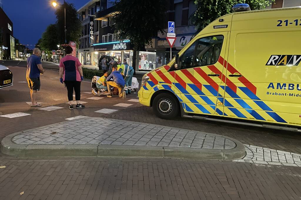 Fietser gewond bij aanrijding met auto
