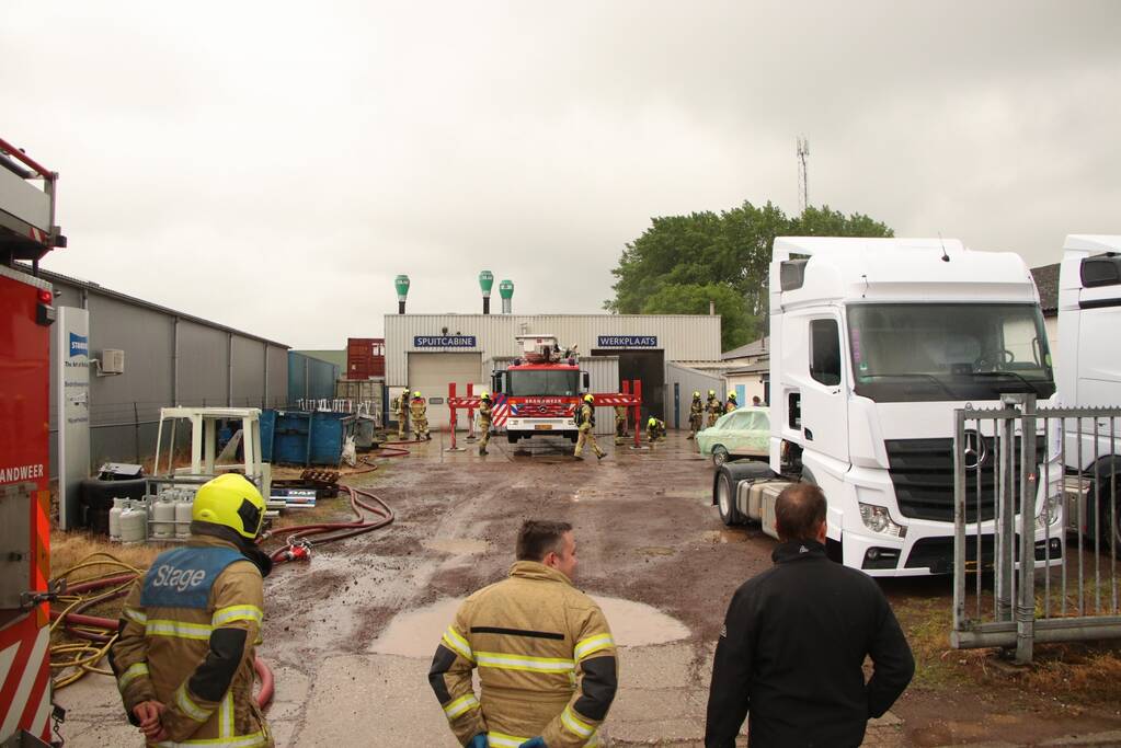 Brand bij schadehersteller Total Truck Care