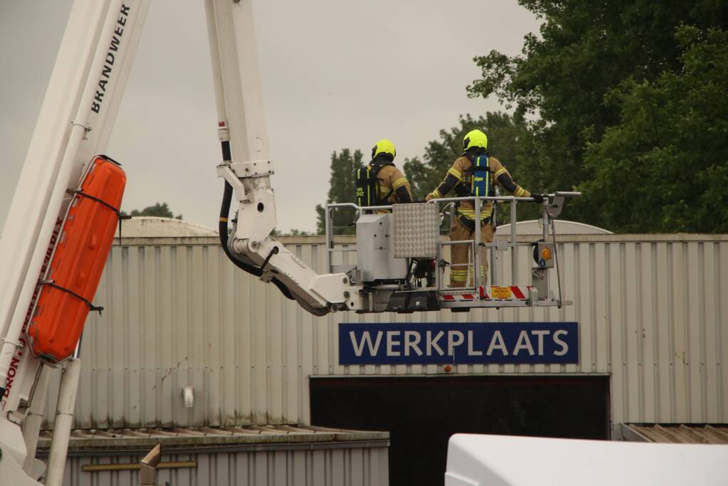 Brand bij schadehersteller Total Truck Care