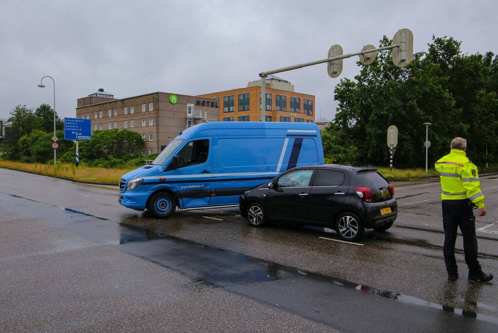 Schade bij aanrijding bij stoplicht
