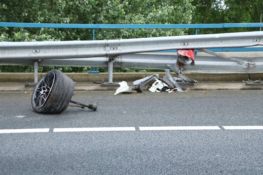 Sportwagen total-loss door eenzijdig ongeval