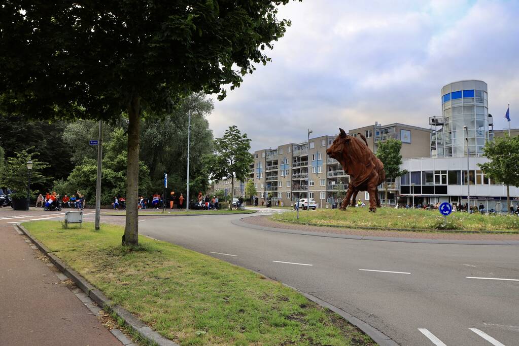 Oranjefans vieren opnieuw feest na derde EK zege