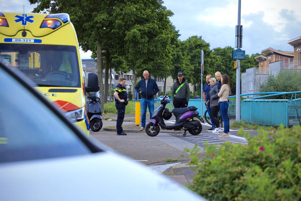Brommerrijder gewond bij eenzijdig ongeval