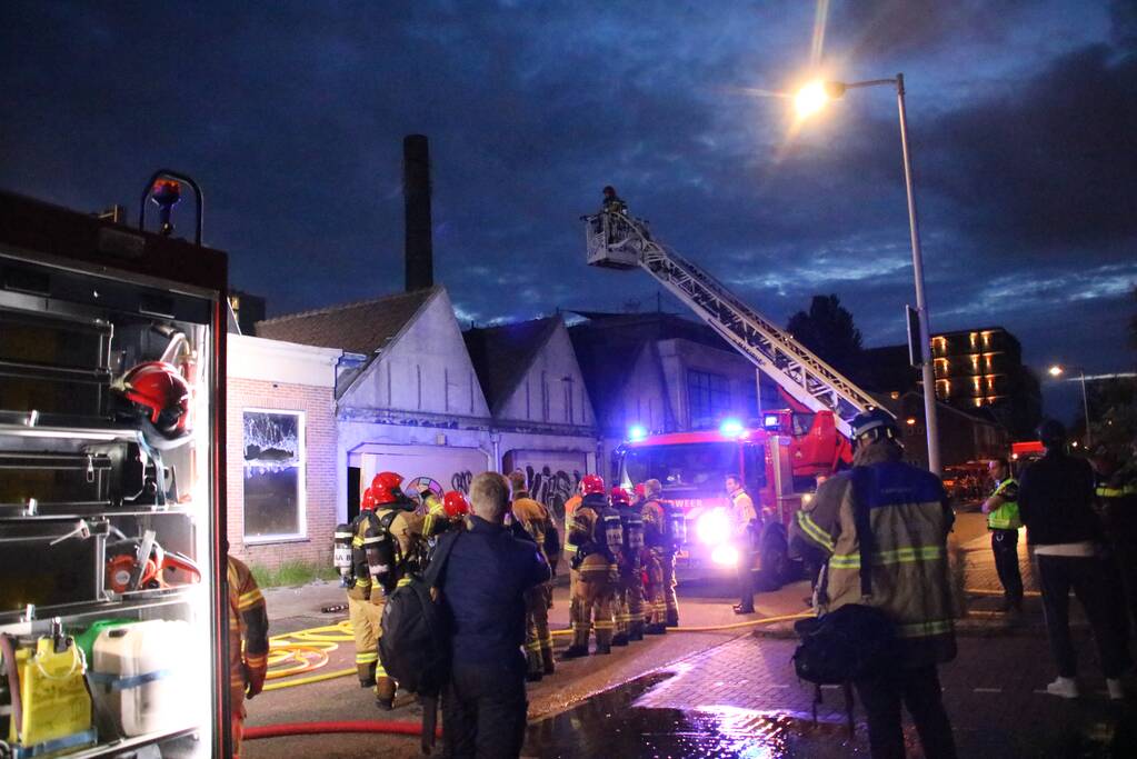 Brand in voormalig kantoorpand