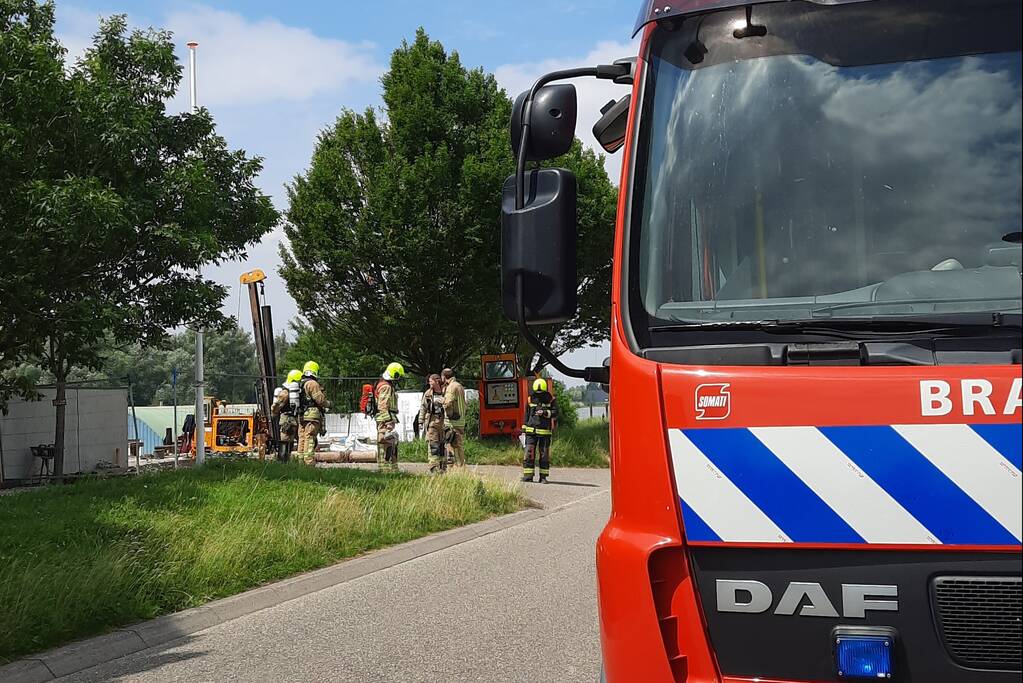 Gasleiding geraakt tijdens heiwerkzaamheden op bouwplaats