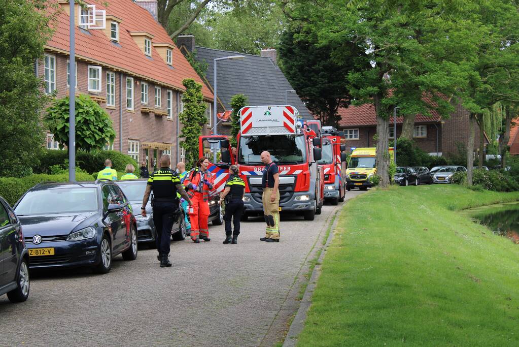 Traumahelikopter landt in park