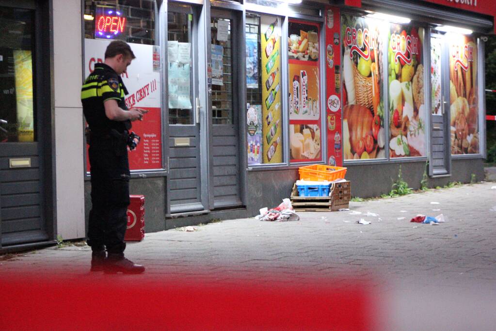 Twee ernstige gewonden bij steekpartij