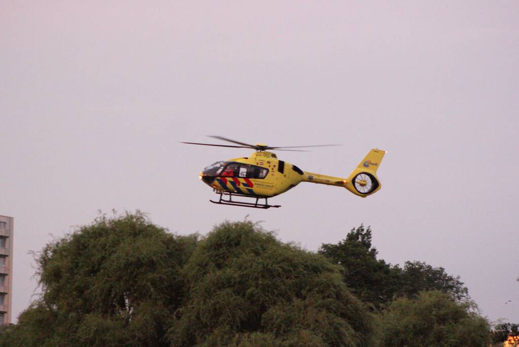 Twee ernstige gewonden bij steekpartij