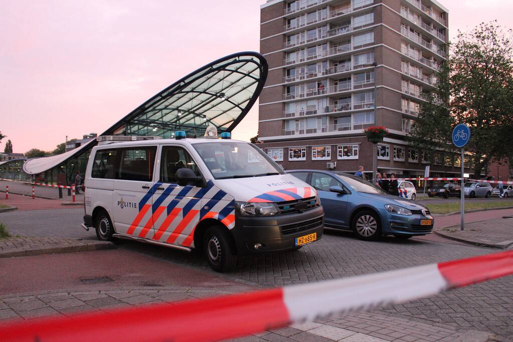 Twee ernstige gewonden bij steekpartij