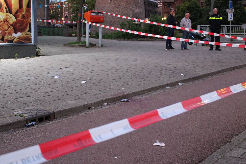 Twee ernstige gewonden bij steekpartij