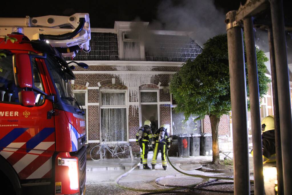 Uitslaande brand in woning