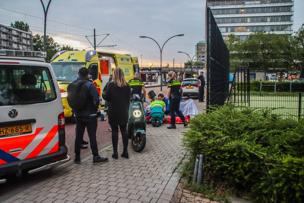 Gewonde na ongeval met scooterrijder
