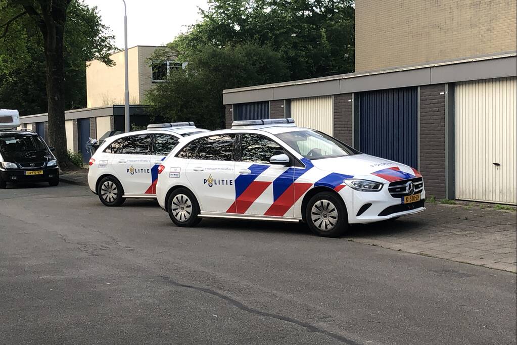 Agent krijgt kopstoot bij ruzie in woning