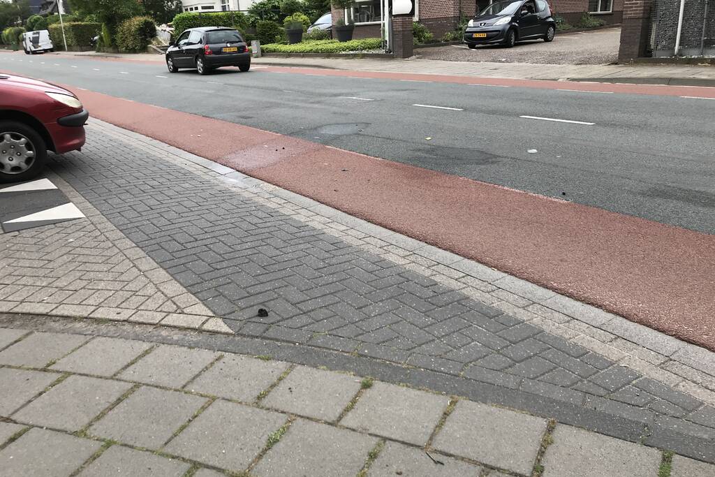 Ambulance betrokken bij botsing